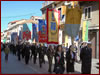 Gonfaloni dei comuni della provincia di Vibo Valentia portati in corteo